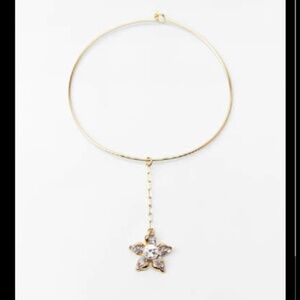RHINESTONE STAR CHOKER